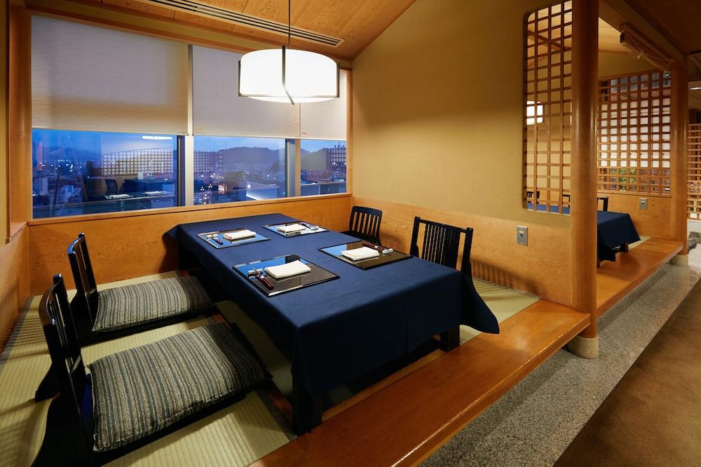 Hotel Fujita Fukui Exteriör bild